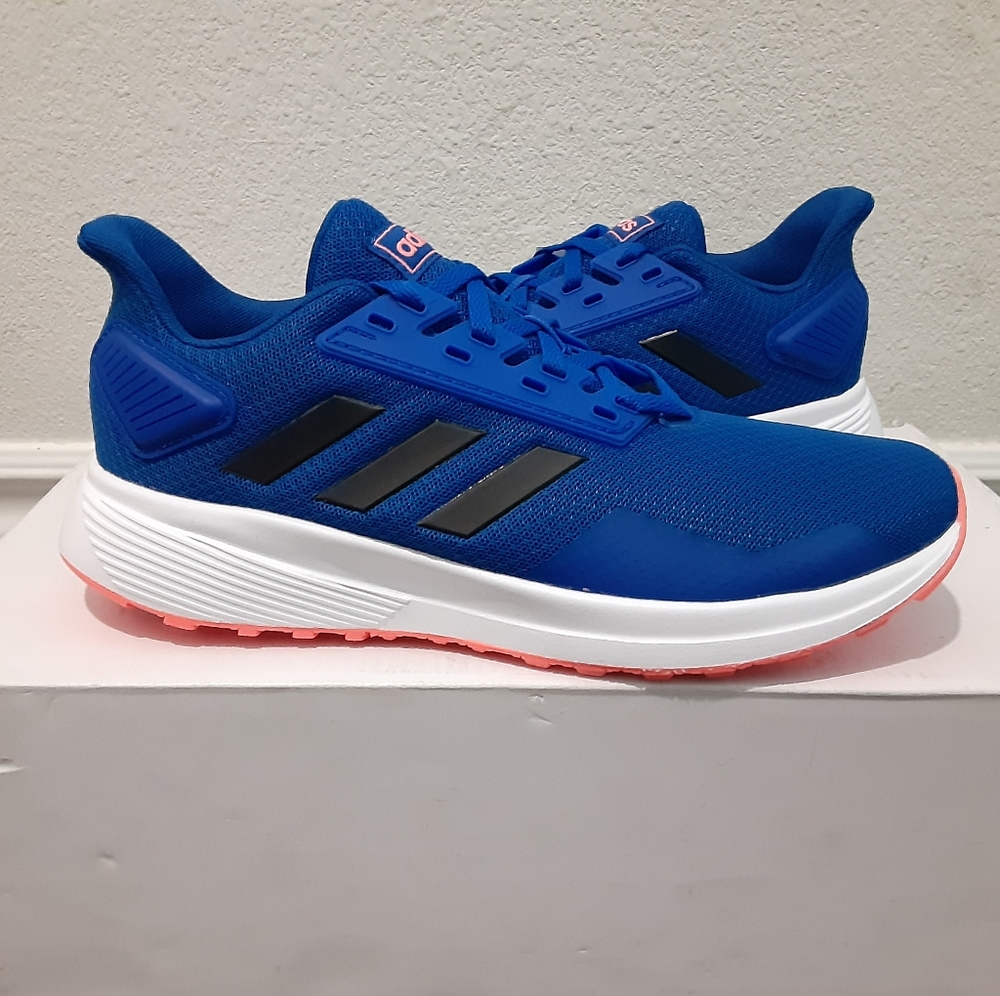 Adidas - Picture 3 of 4